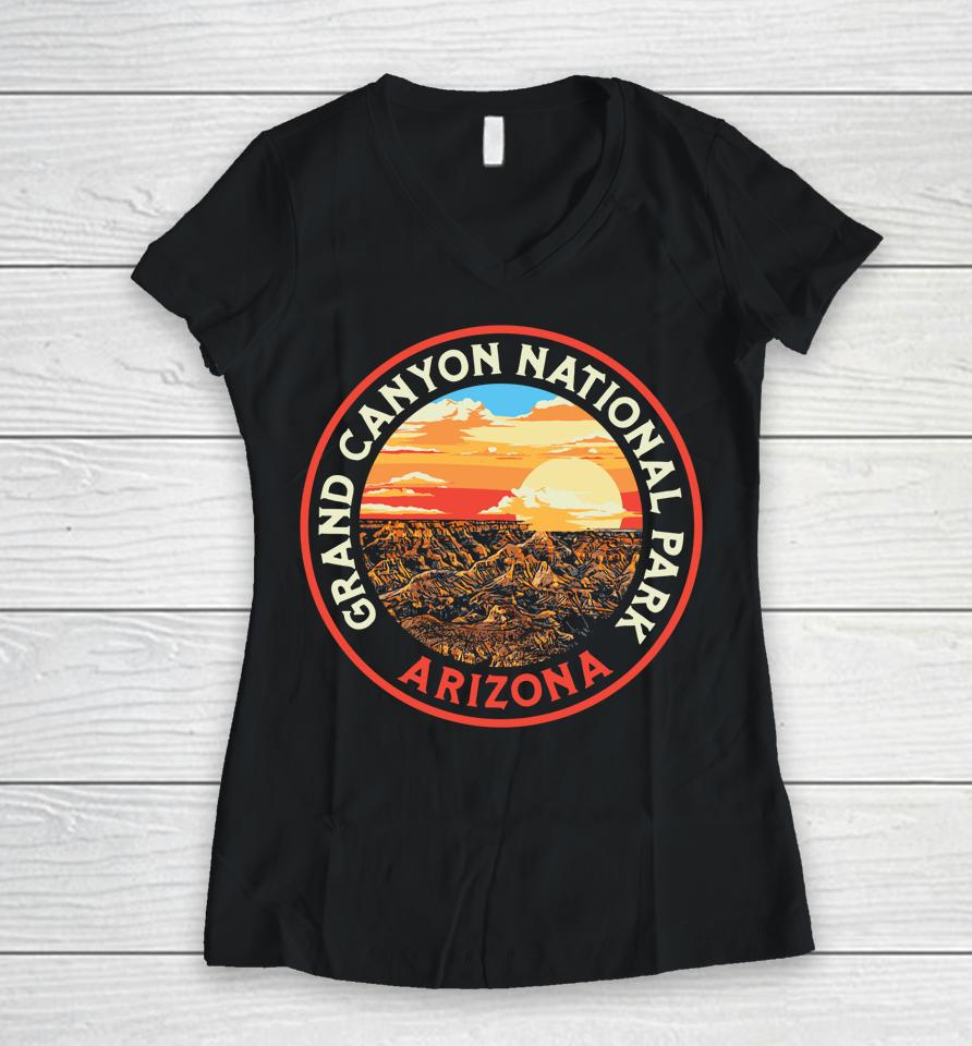 Vintage Grand Canyon National Park Retro 80S Graphic Women V-Neck T-Shirt