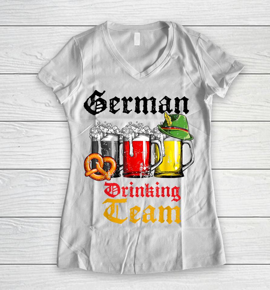 Vintage Oktoberfest Beer German Of Flag Women V-Neck T-Shirt
