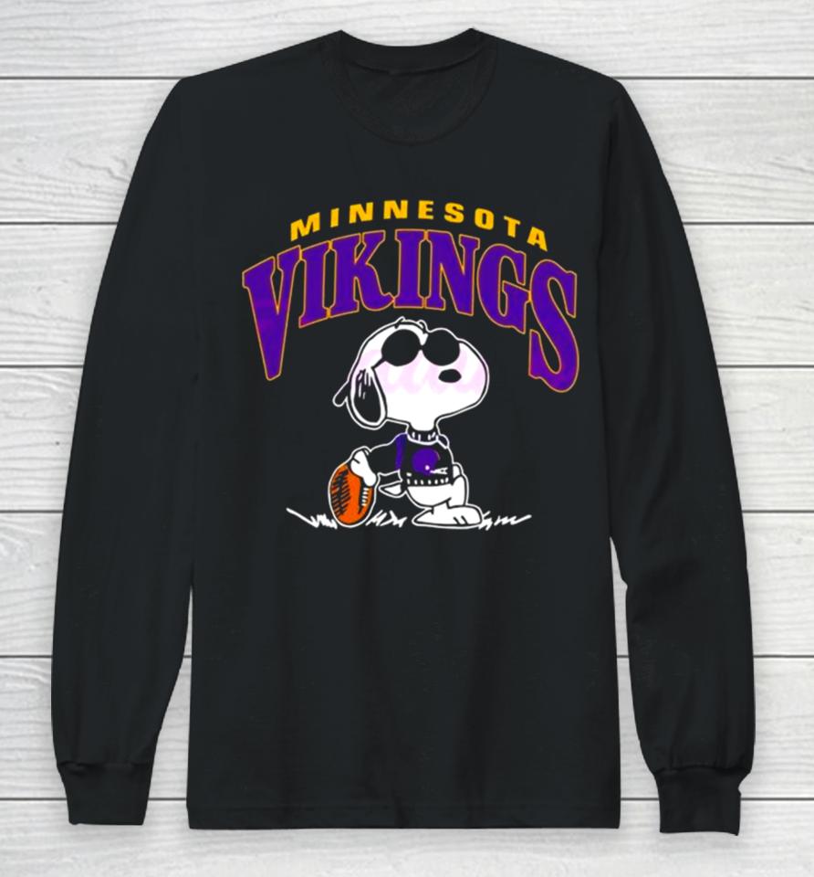 Vintage Snoopy Football Minnesota Vikings Nfl 2023 Long Sleeve T-Shirt
