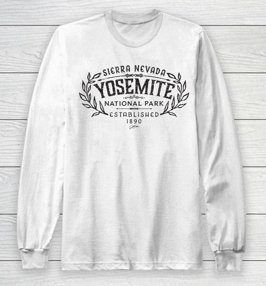 Yosemite National Park California Retro Long Sleeve T-Shirt