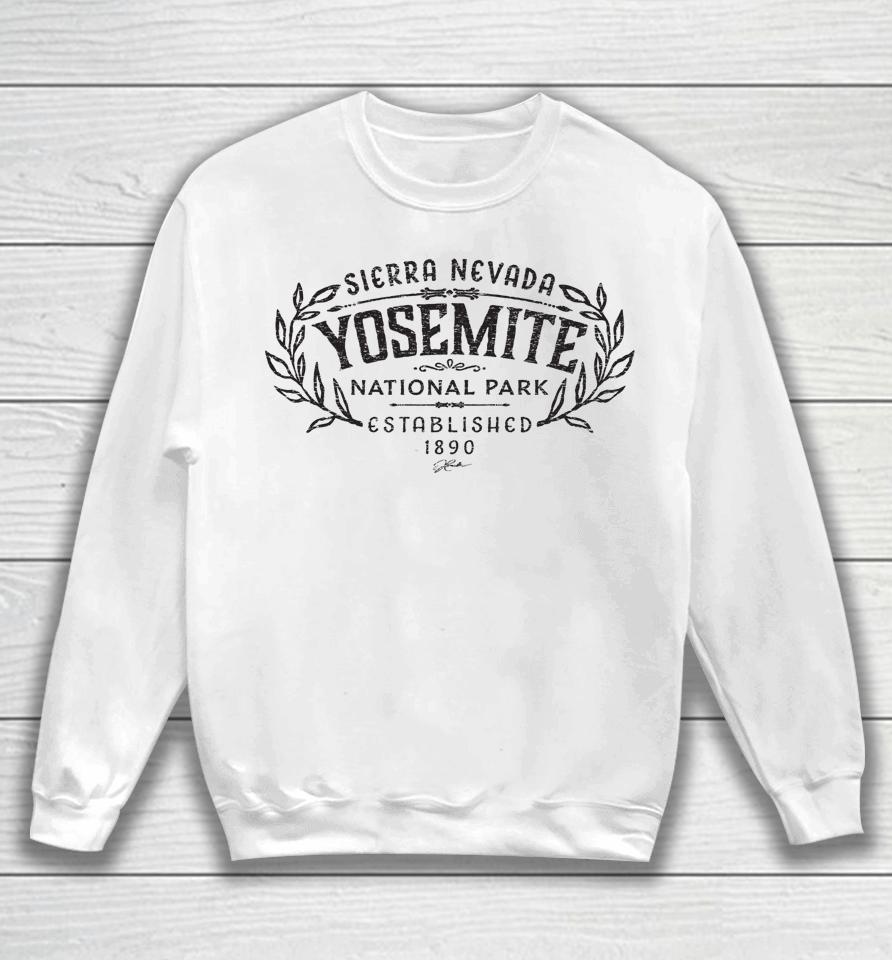 Yosemite National Park California Retro Sweatshirt