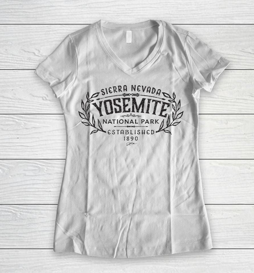 Yosemite National Park California Retro Women V-Neck T-Shirt