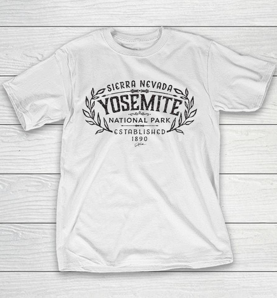 Yosemite National Park California Retro Youth T-Shirt
