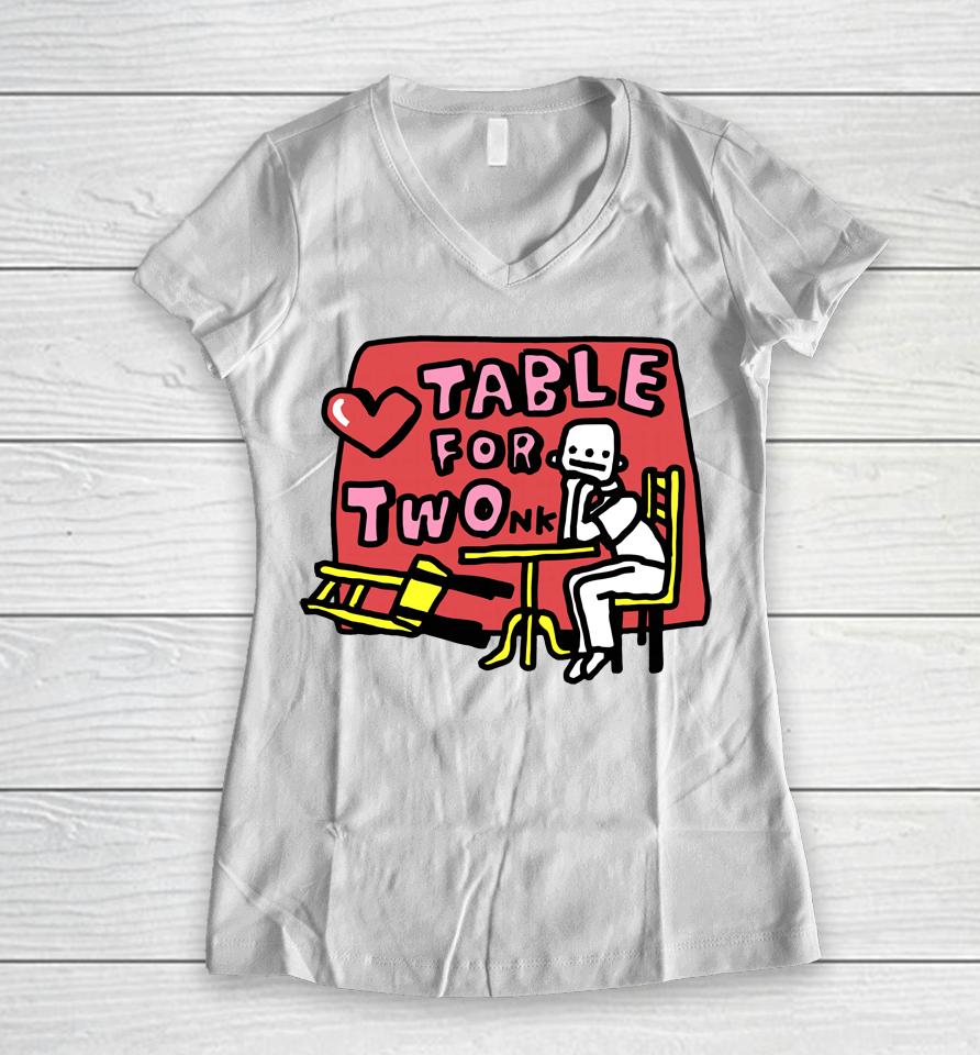 Zoe Bread Table For Twonk Women V-Neck T-Shirt